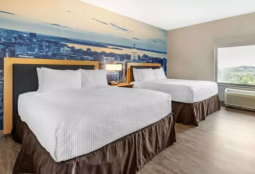 Cambria Hotel Madison East