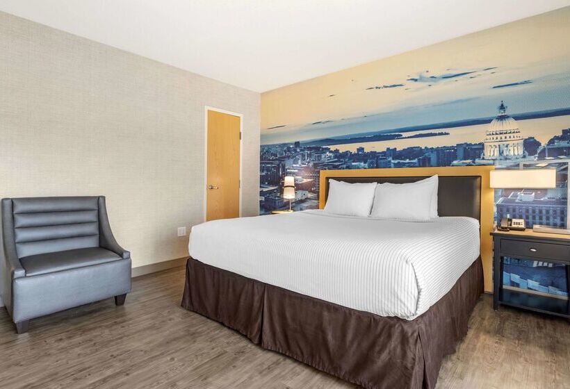 Cambria Hotel Madison East