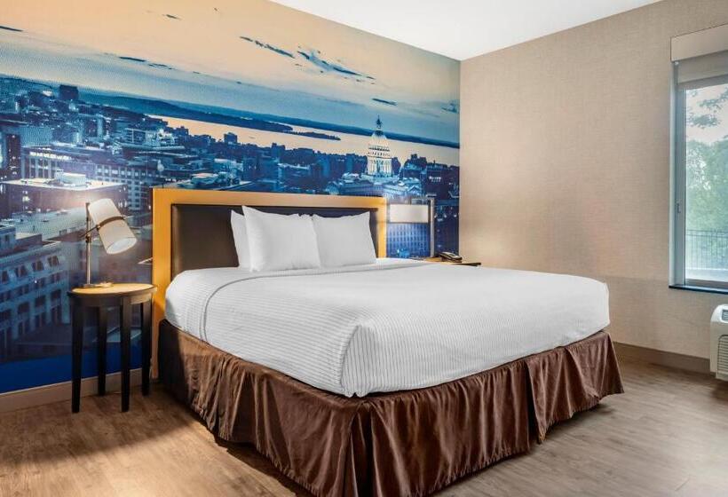 Cambria Hotel Madison East