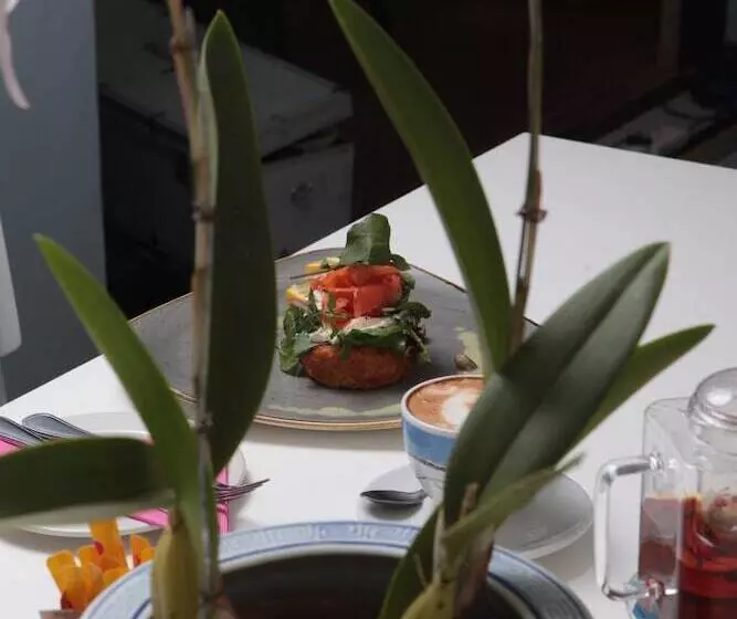 Отель Casterbridge Hollow Boutique