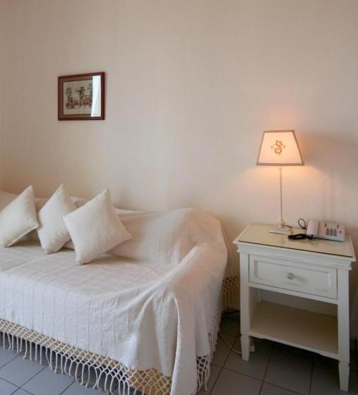 ホテル Clara Resort