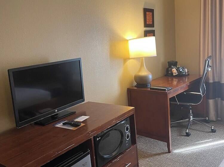 ホテル Comfort Inn Ellensburg