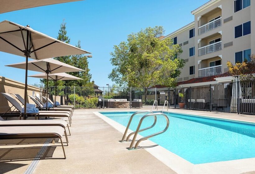 ホテル Courtyard Novato Marin/sonoma