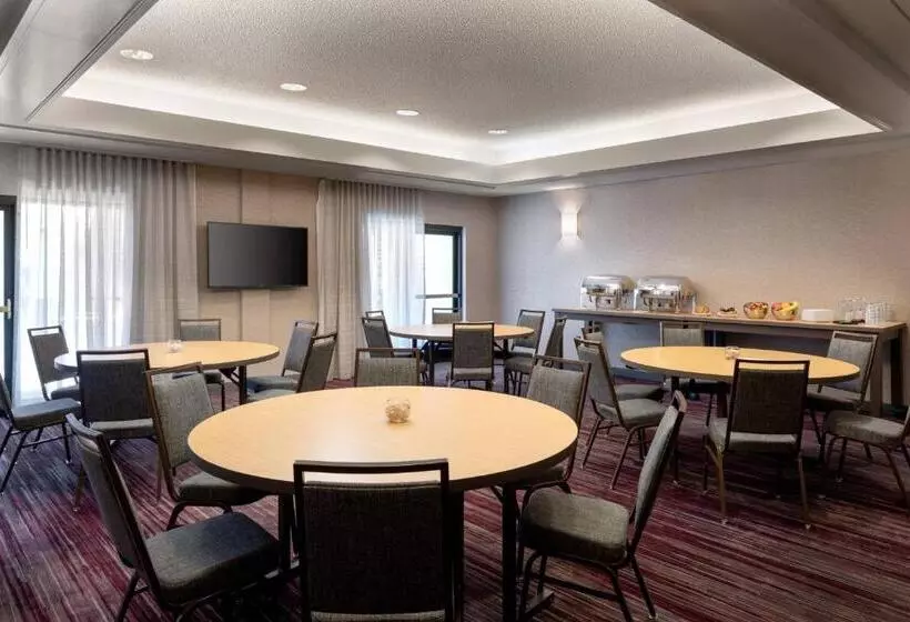 בית מלון כפרי Courtyard Novato Marin/sonoma