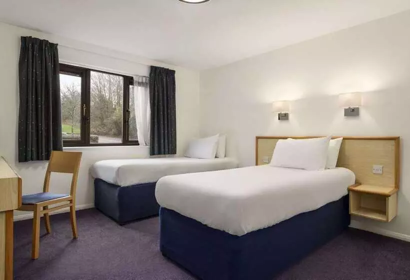 فندق Days Inn Bridgend Cardiff