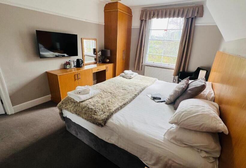 Hedley House Hotel & Apartments