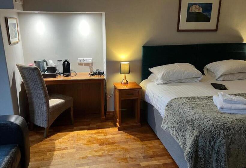 Hedley House Hotel & Apartments