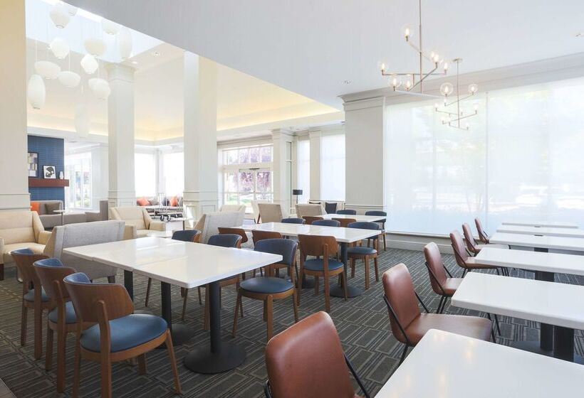 ホテル Hilton Garden Inn Oakland / San Leandro