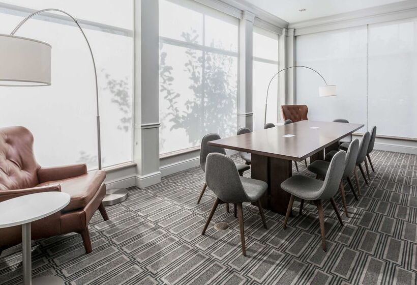 ホテル Hilton Garden Inn Oakland / San Leandro