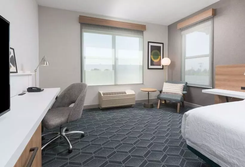 בית מלון כפרי Hilton Garden Inn Oakland / San Leandro