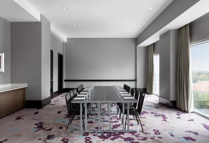 בית מלון כפרי Loews Atlanta