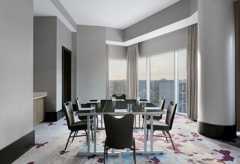 هتل Loews Atlanta