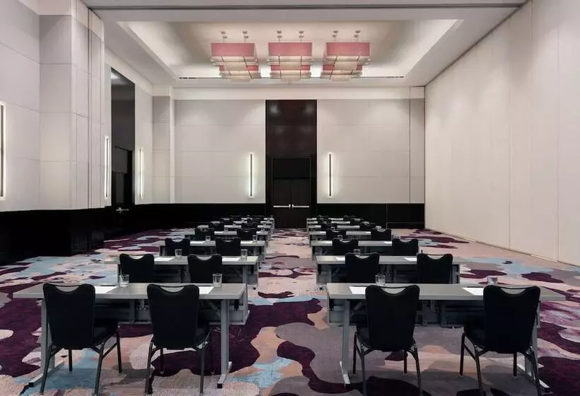 בית מלון כפרי Loews Atlanta