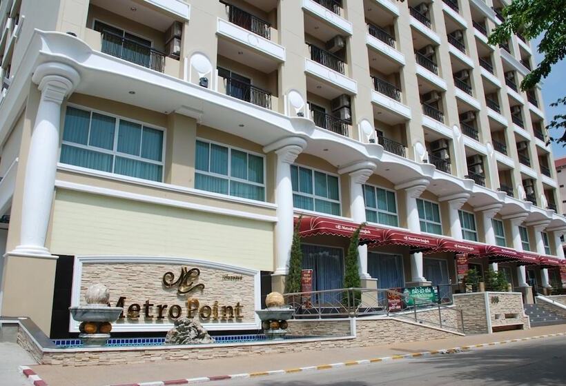 هتل Metro Point Bangkok