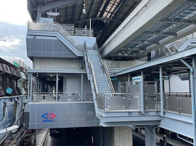 هتل Metro Point Bangkok