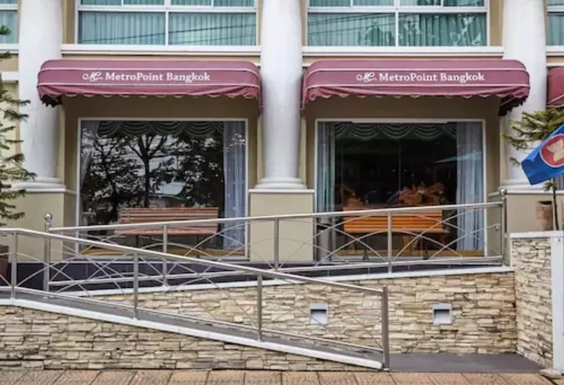 هتل Metro Point Bangkok