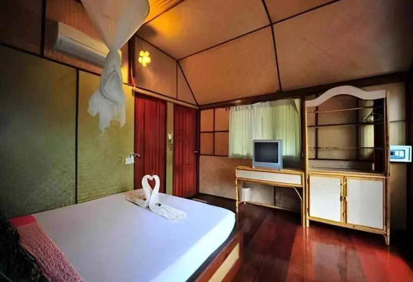 Hotel Phi Phi Ingphu Viewpoint