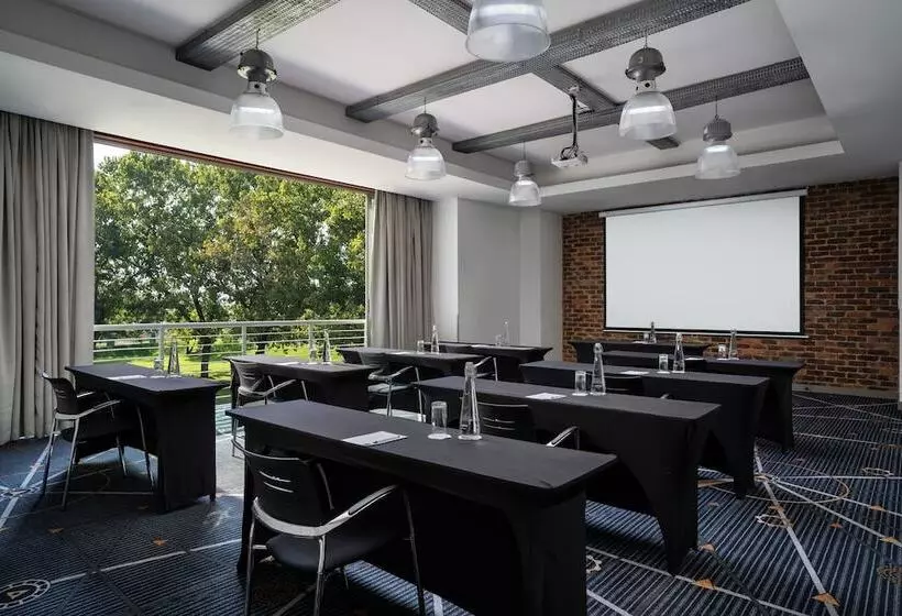 Protea Hotel By Marriott O R Tambo Airport