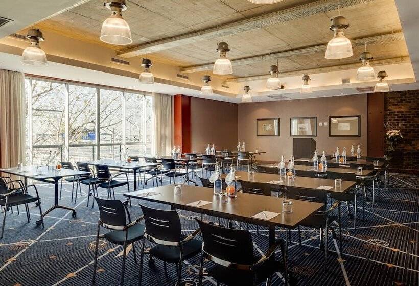 Protea Hotel By Marriott O R Tambo Airport