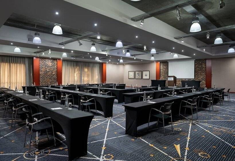 Protea Hotel By Marriott O R Tambo Airport