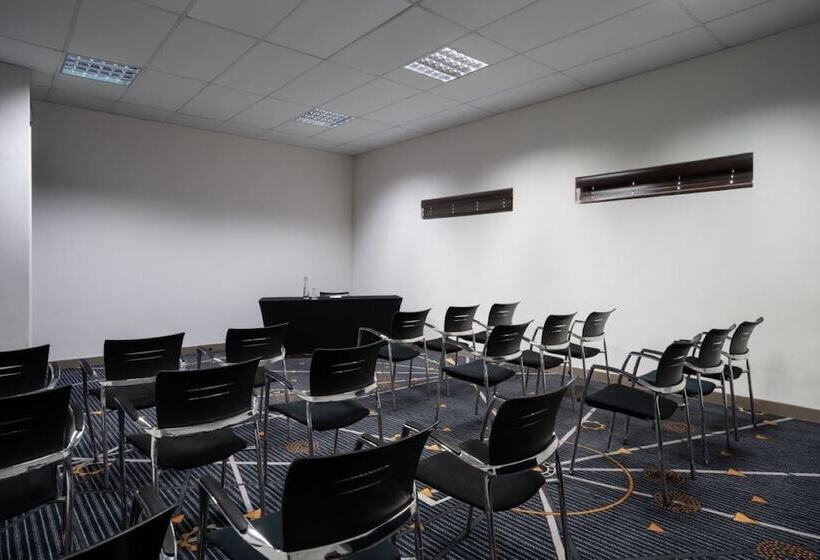 Protea Hotel By Marriott O R Tambo Airport