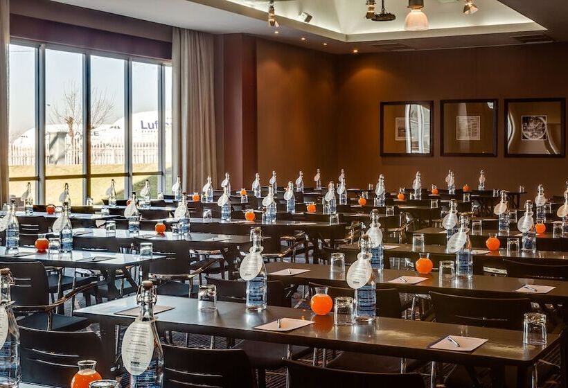 Protea Hotel By Marriott O R Tambo Airport