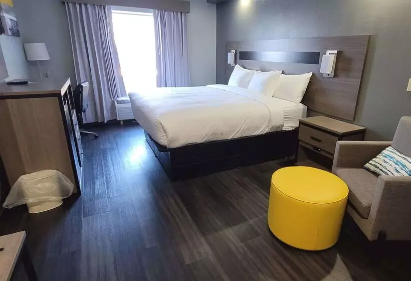 هتل Quality Inn And Suites Lafayette