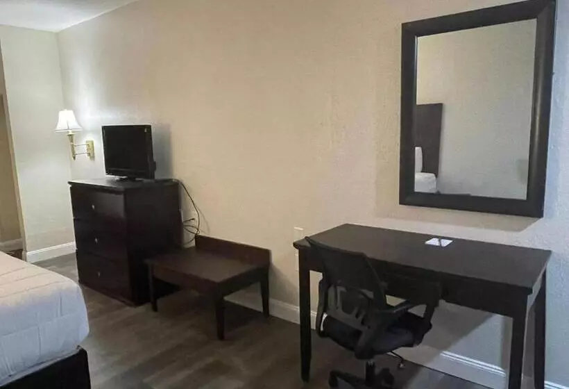 هتل Quality Inn And Suites Lafayette