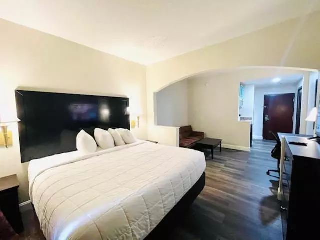 هتل Quality Inn And Suites Lafayette