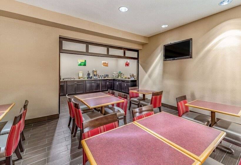 ホテル Quality Inn West Plano  Dallas