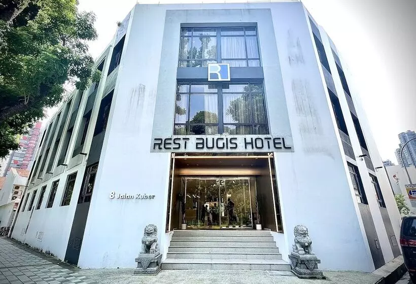 هتل Rest Bugis