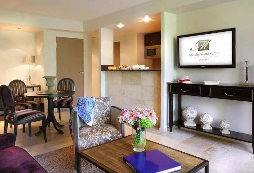 Hotelli Résidence Hôtelière 4 étoiles Les Mas Du Grand Vallon