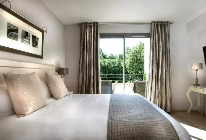 Hotelli Résidence Hôtelière 4 étoiles Les Mas Du Grand Vallon