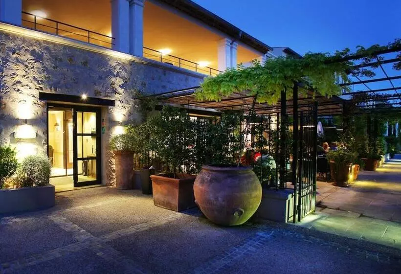 Hotelli Résidence Hôtelière 4 étoiles Les Mas Du Grand Vallon