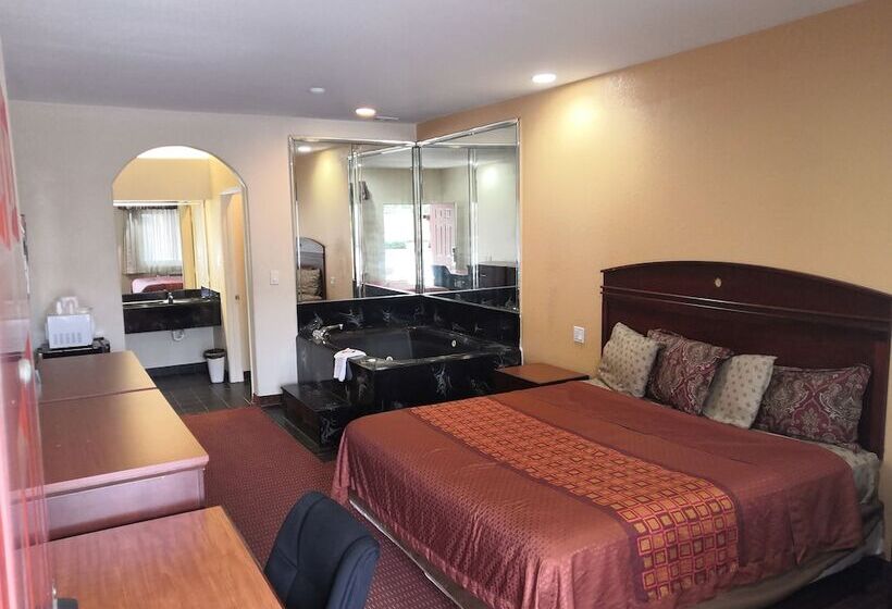 فندق Scottish Inn & Suites Iah West