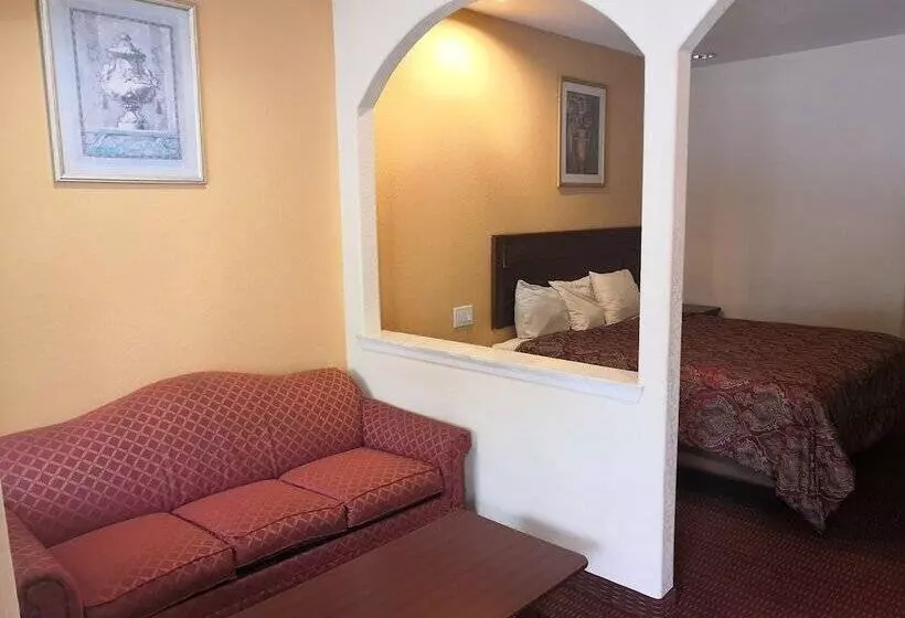 Hotelli Scottish Inn & Suites Iah West