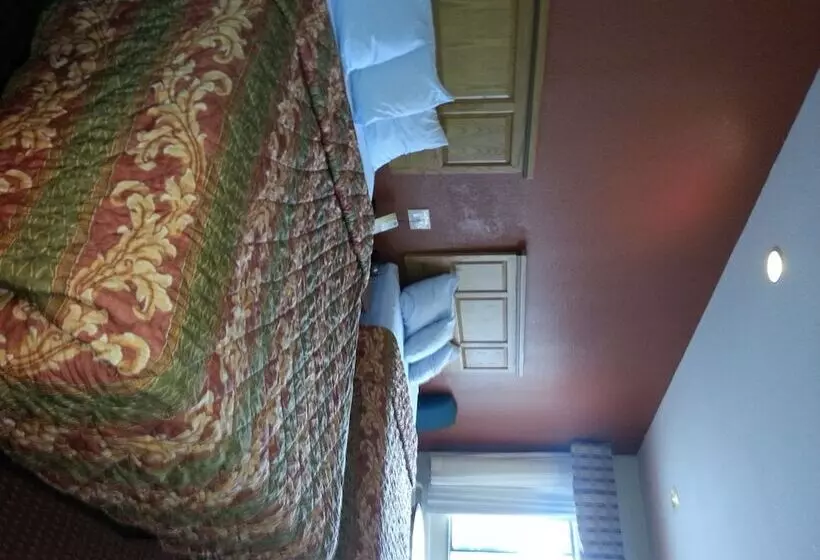 Hotelli Scottish Inn & Suites Iah West