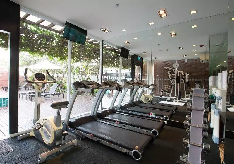 Отель Signature Pattaya