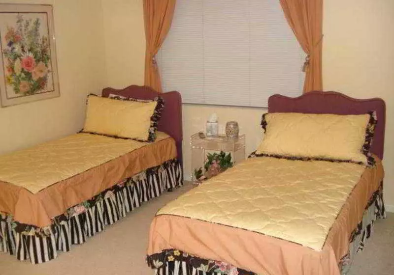 Отель Southsea Tower Apartments, Marco Island