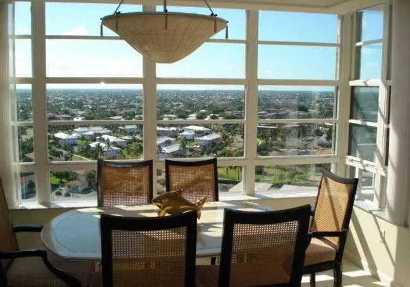 Отель Southsea Tower Apartments, Marco Island