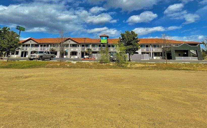 Surestay Hotel By Best Western Williams