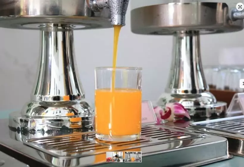 בית מלון כפרי The Lapa Hua Hin