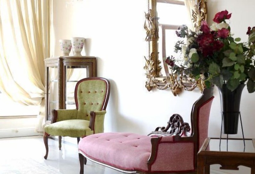 ホテル The Victorian 1906