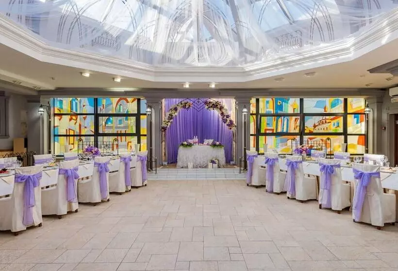 Marins Park Hotel Rostov