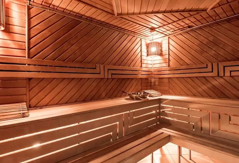 Marins Park Hotel Rostov