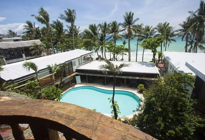 Red Coconut Beach Hotel Boracay