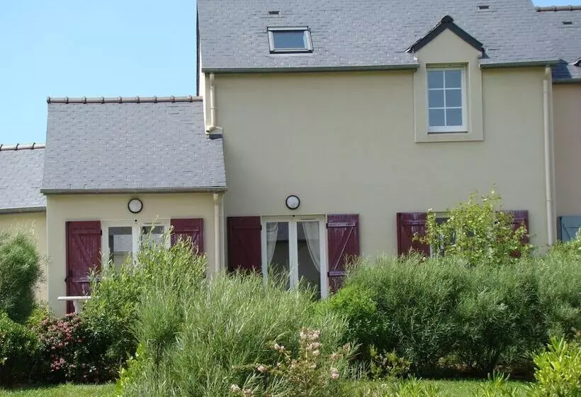 住所 Lagrange Vacances Le Hameau De Peemor Pen