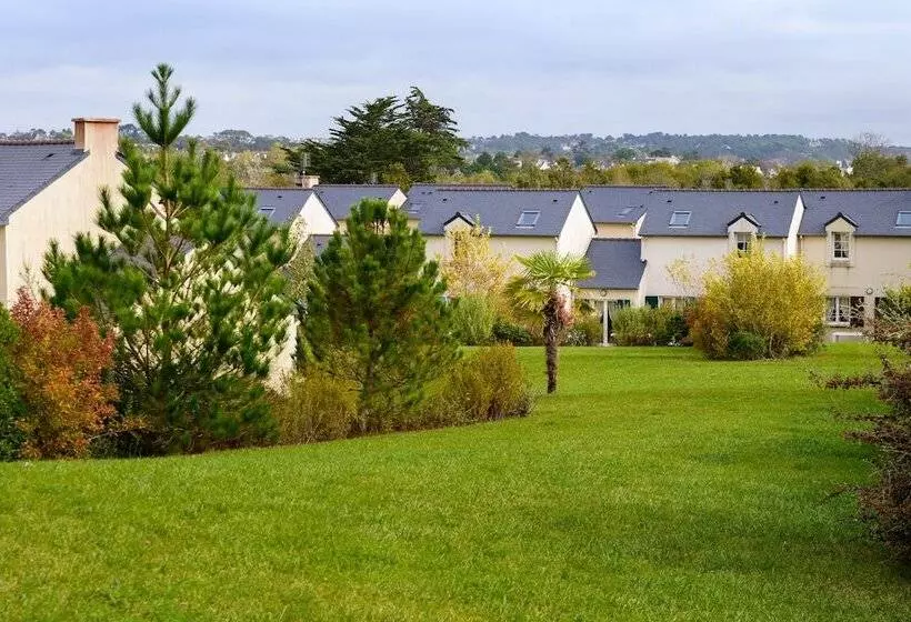 住所 Lagrange Vacances Le Hameau De Peemor Pen