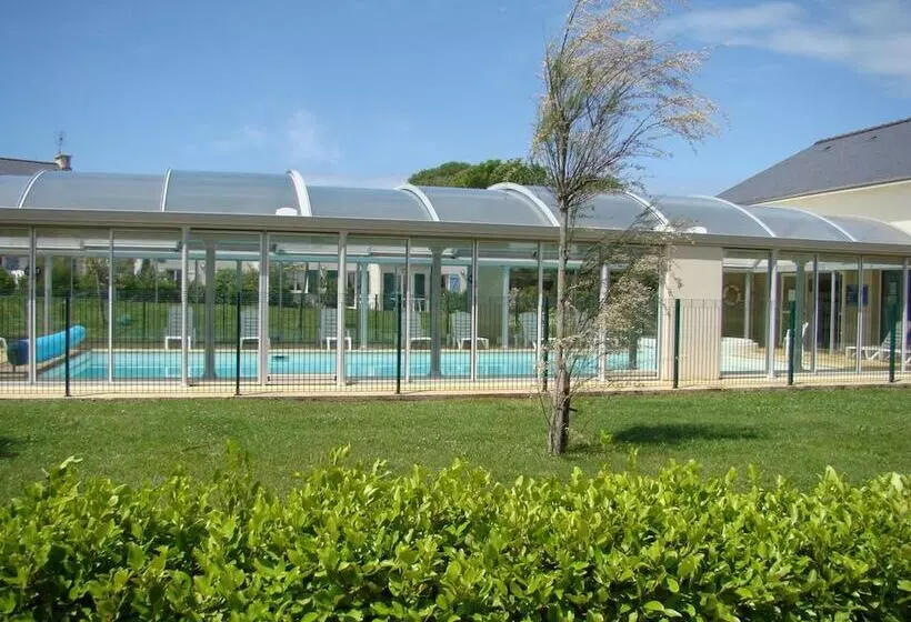 住所 Lagrange Vacances Le Hameau De Peemor Pen