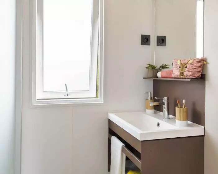 Lomakeskus Camping Maeva Respire La Vallée Heureuse